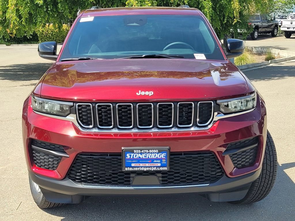 New 2025 Jeep Grand Cherokee Laredo X w/ Luxury Tech Group I image 2