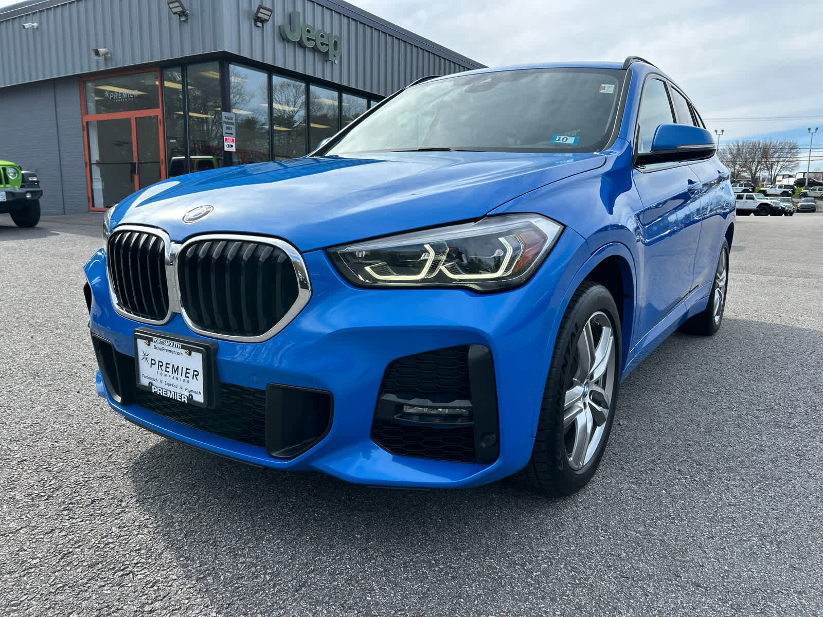 Used 2020 BMW X1 xDrive28i AWD/4WD image 9
