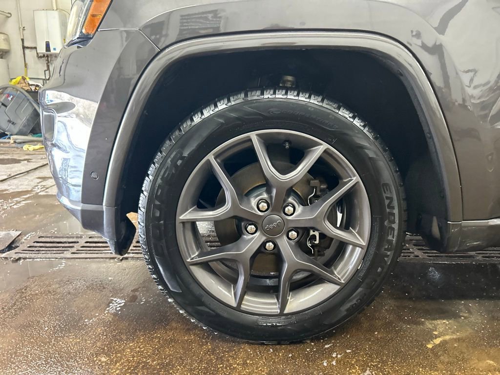 Used 2021 Jeep Grand Cherokee Limited w/ Quick Order Package 28K 80th AWD/4WD image 34