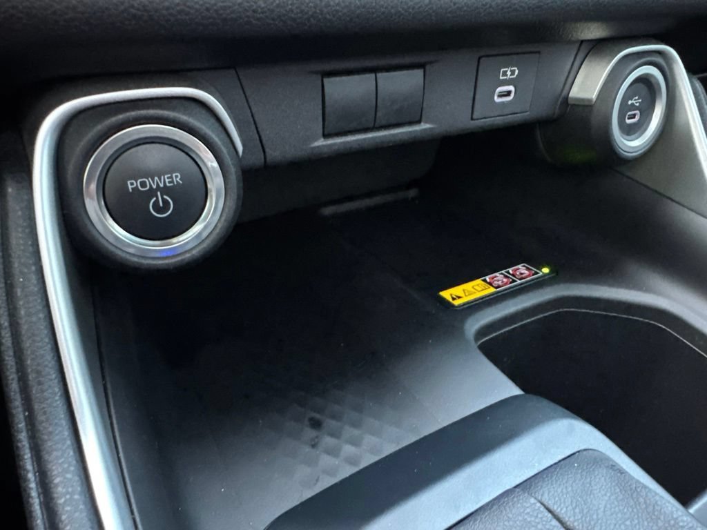 Used 2025 Toyota Grand Highlander AWD Hybrid image 14