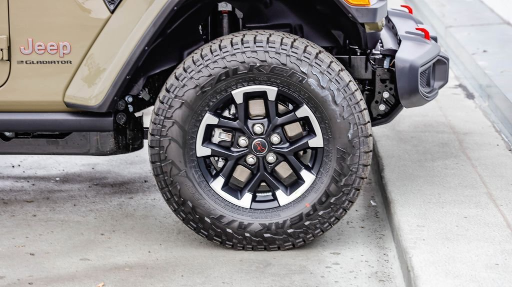 New 2026 Jeep Gladiator Rubicon w/ Steel Power Dome Hood Package image 11