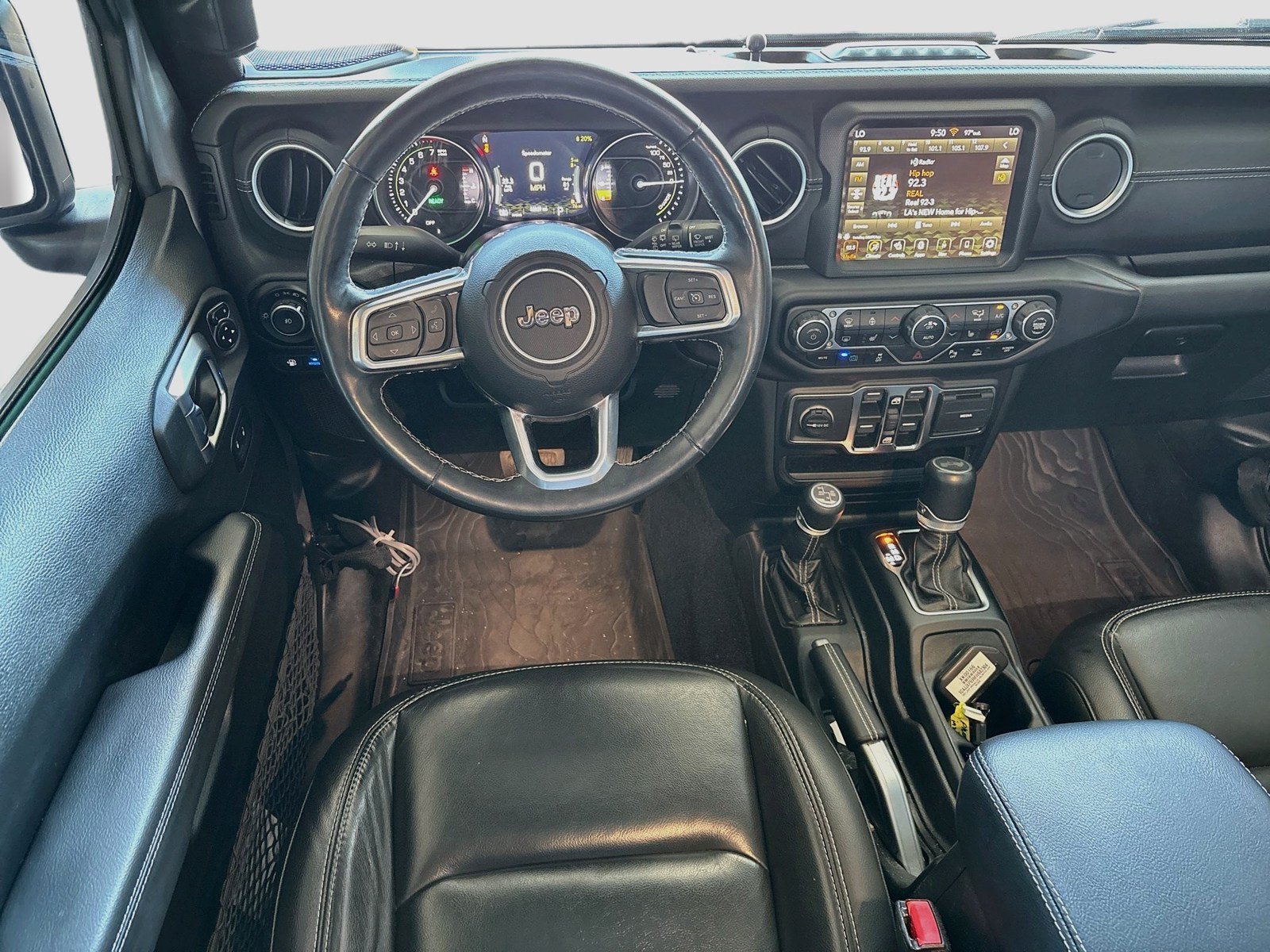 Used 2021 Jeep Wrangler Unlimited Sahara w/ Cold Weather Group AWD/4WD image 16