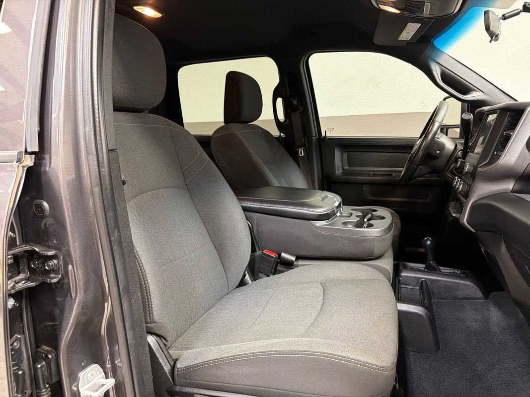 Used 2024 RAM 2500 Tradesman w/ Chrome Appearance Group AWD/4WD image 42