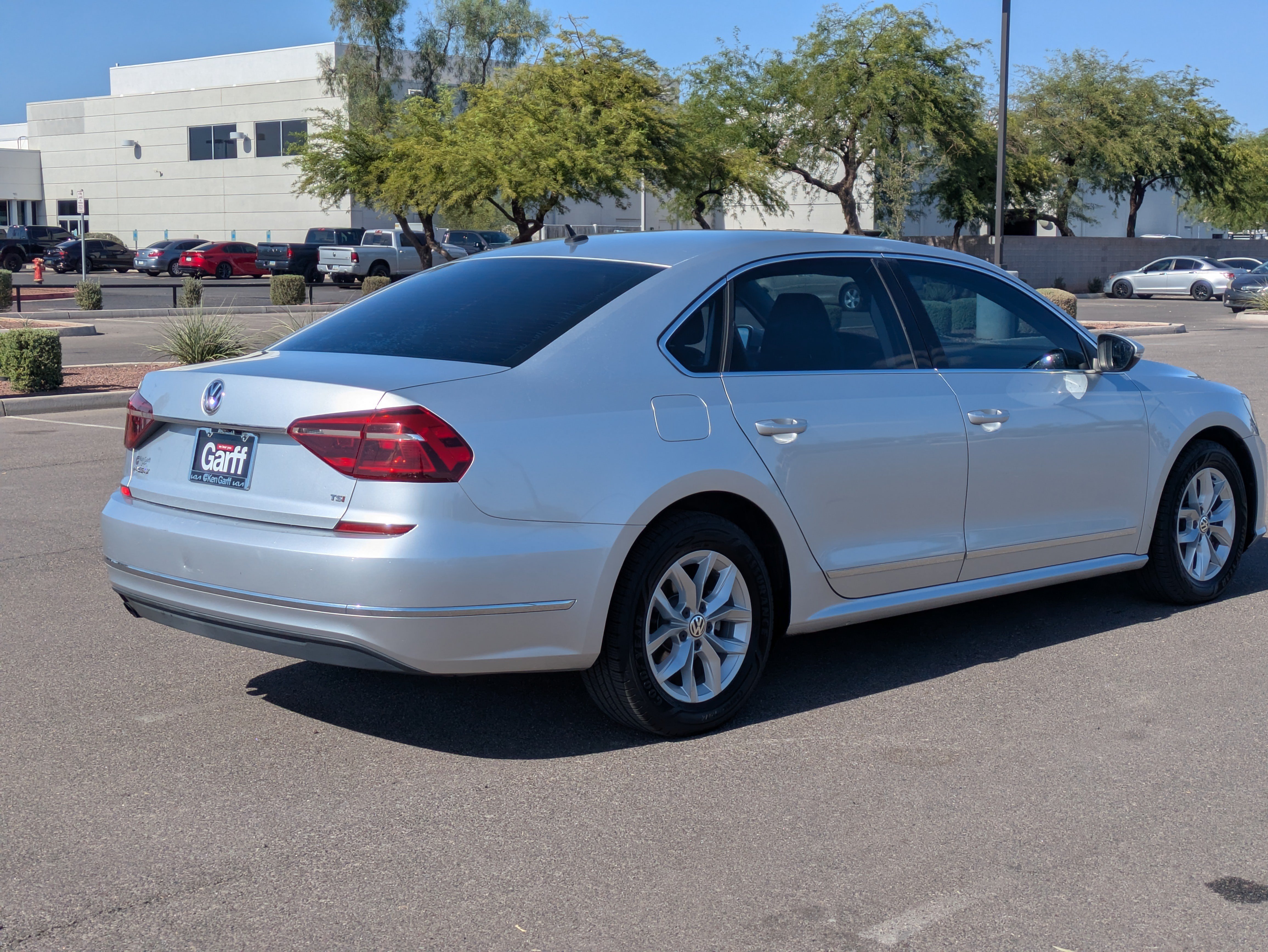 Used 2017 Volkswagen Passat 1.8T S FWD image 5