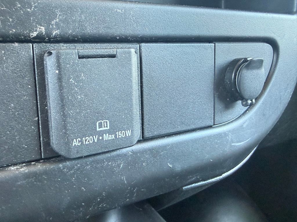 Used 2020 Chevrolet Express 2500 RWD image 26