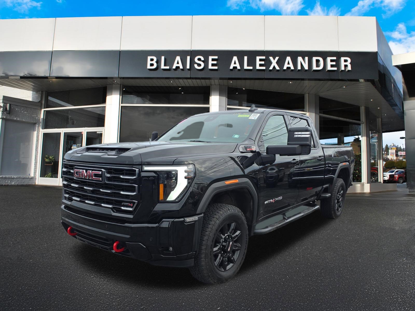 Used 2025 GMC Sierra 2500 AT4 AWD/4WD image 8