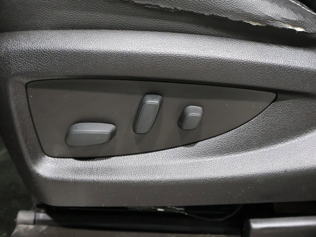 Used 2018 Chevrolet Silverado 1500 LTZ Z71 w/ Centennial Edition image 12