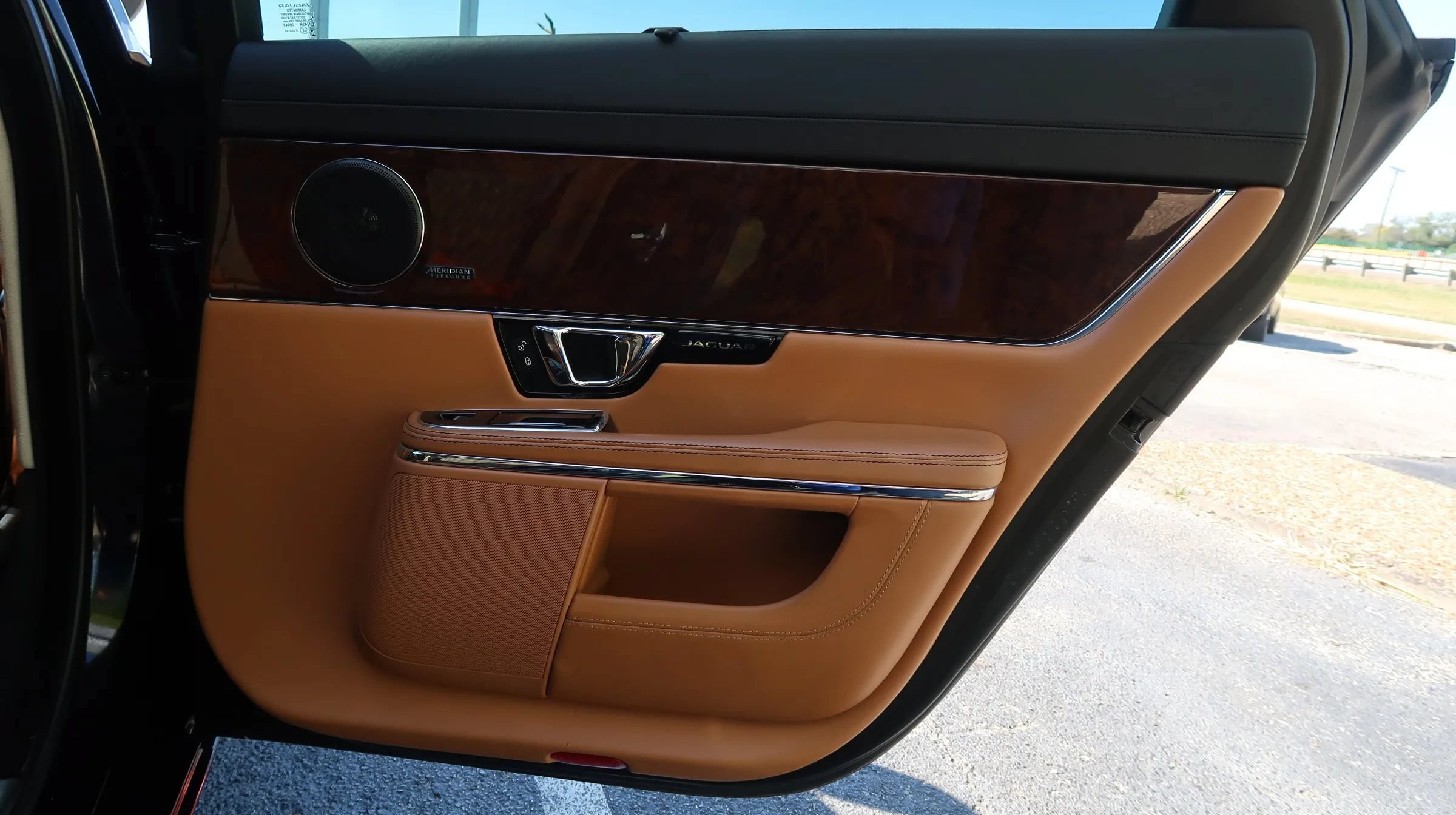 Used 2017 Jaguar XJ L Portfolio AWD/4WD image 50