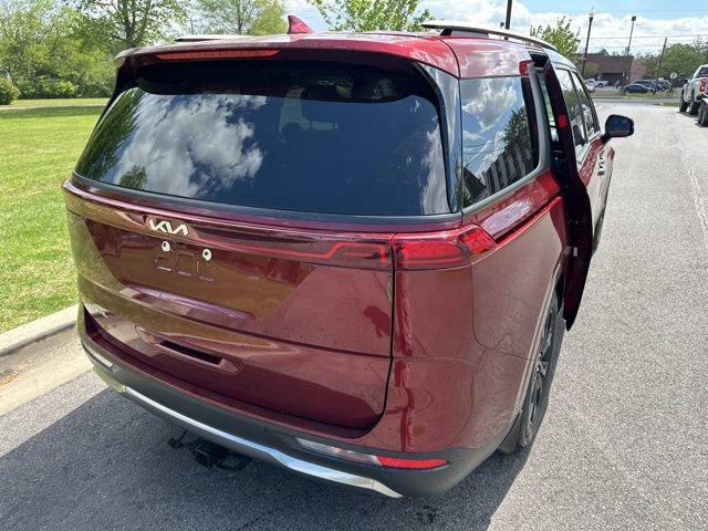 Used 2023 Kia Carnival SX Prestige FWD image 23