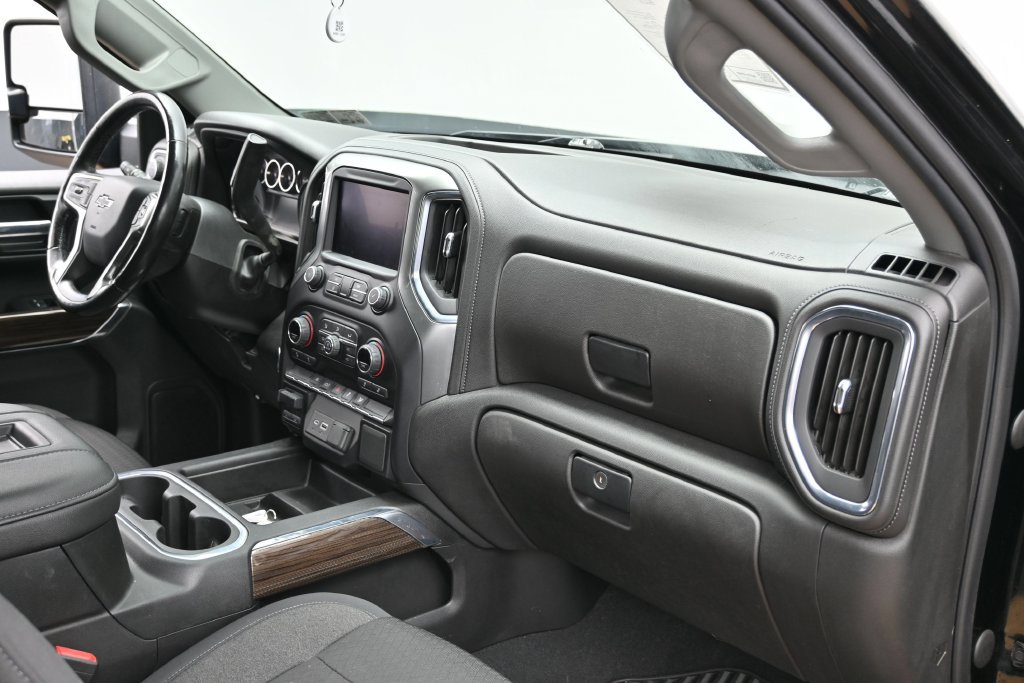 Used 2021 Chevrolet Silverado 1500 RST w/ Max Trailering Package AWD/4WD image 32