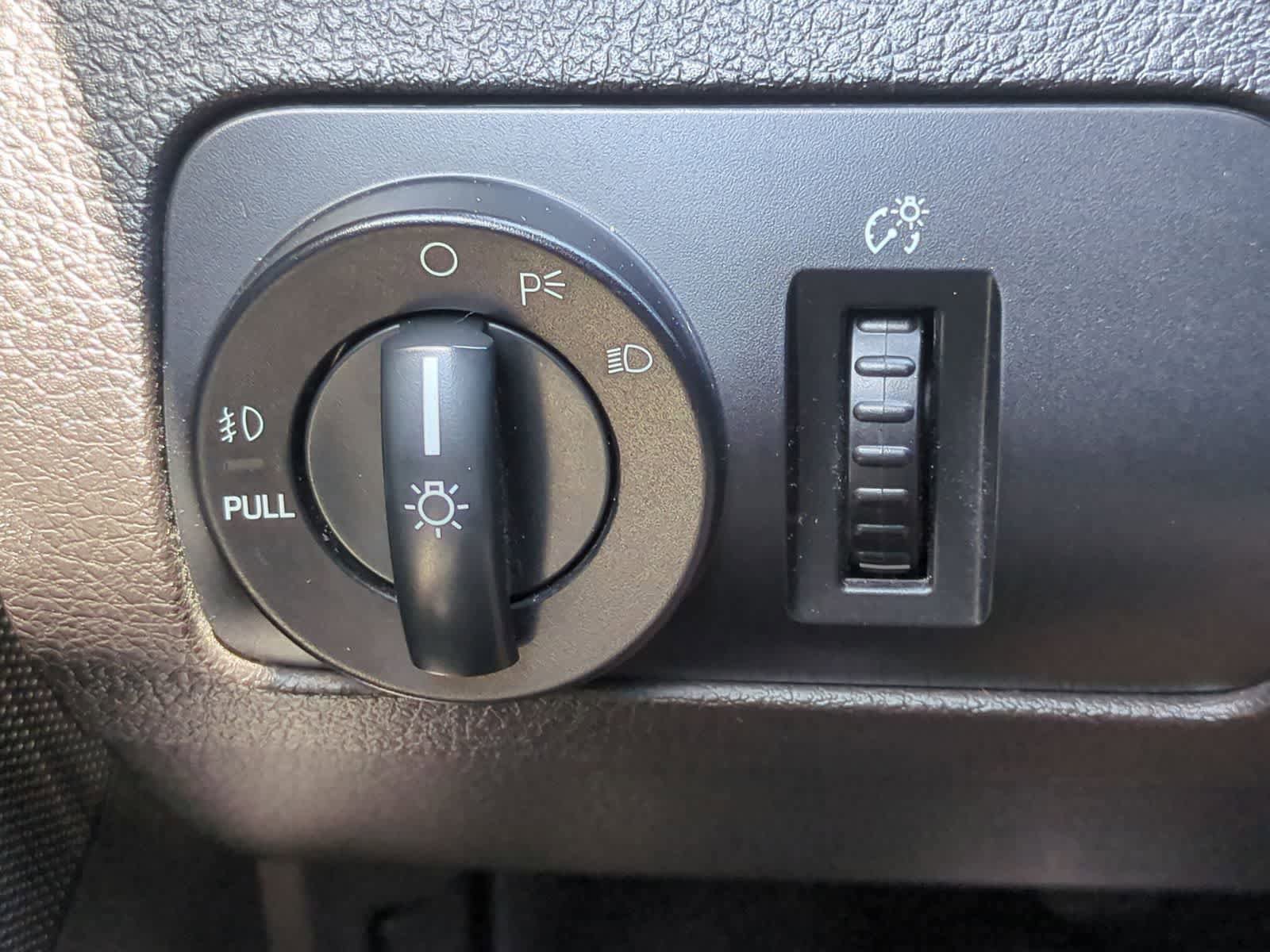 Used 2008 Ford Mustang GT Premium RWD image 26