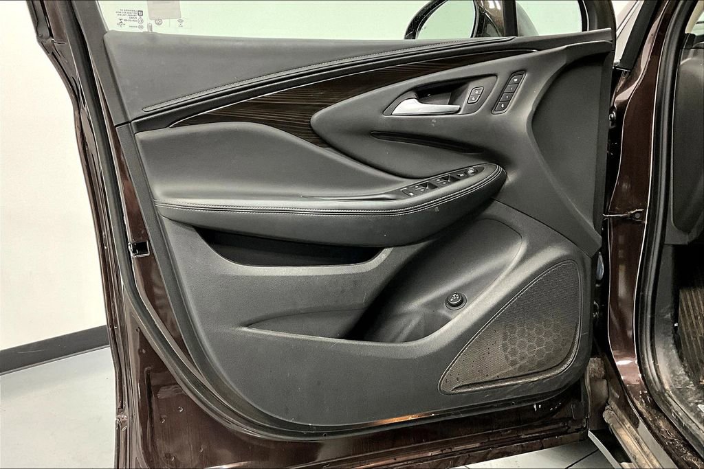Used 2020 Buick Envision Essence image 20