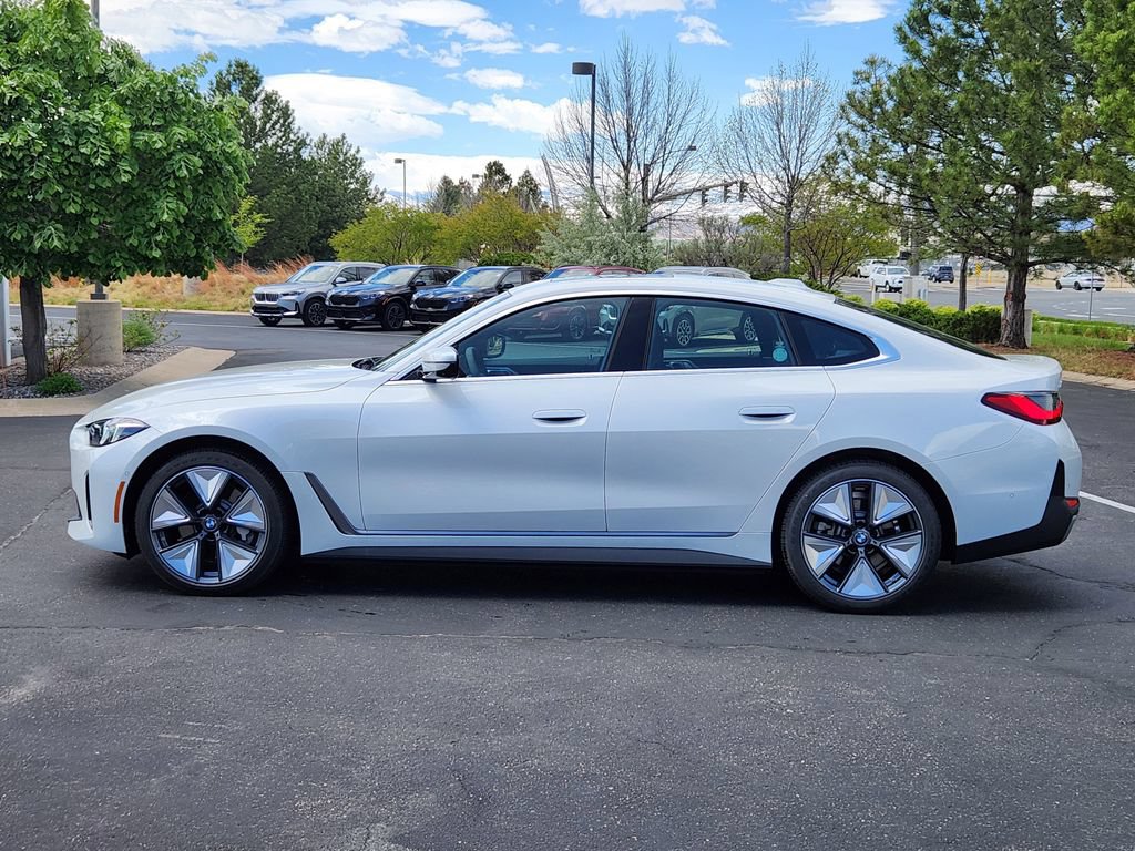 New 2026 BMW i4 xDrive40i w/ Premium Package AWD/4WD image 2