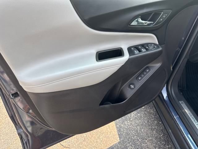 Used 2019 Chevrolet Equinox Premier image 11
