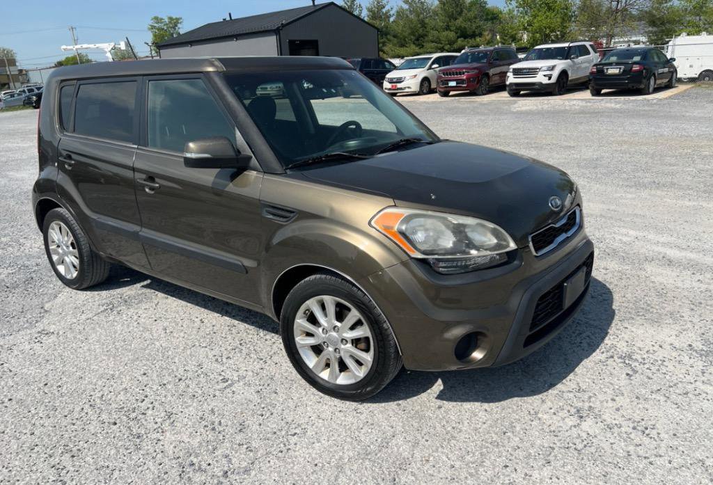 Used 2012 Kia Soul + image 3
