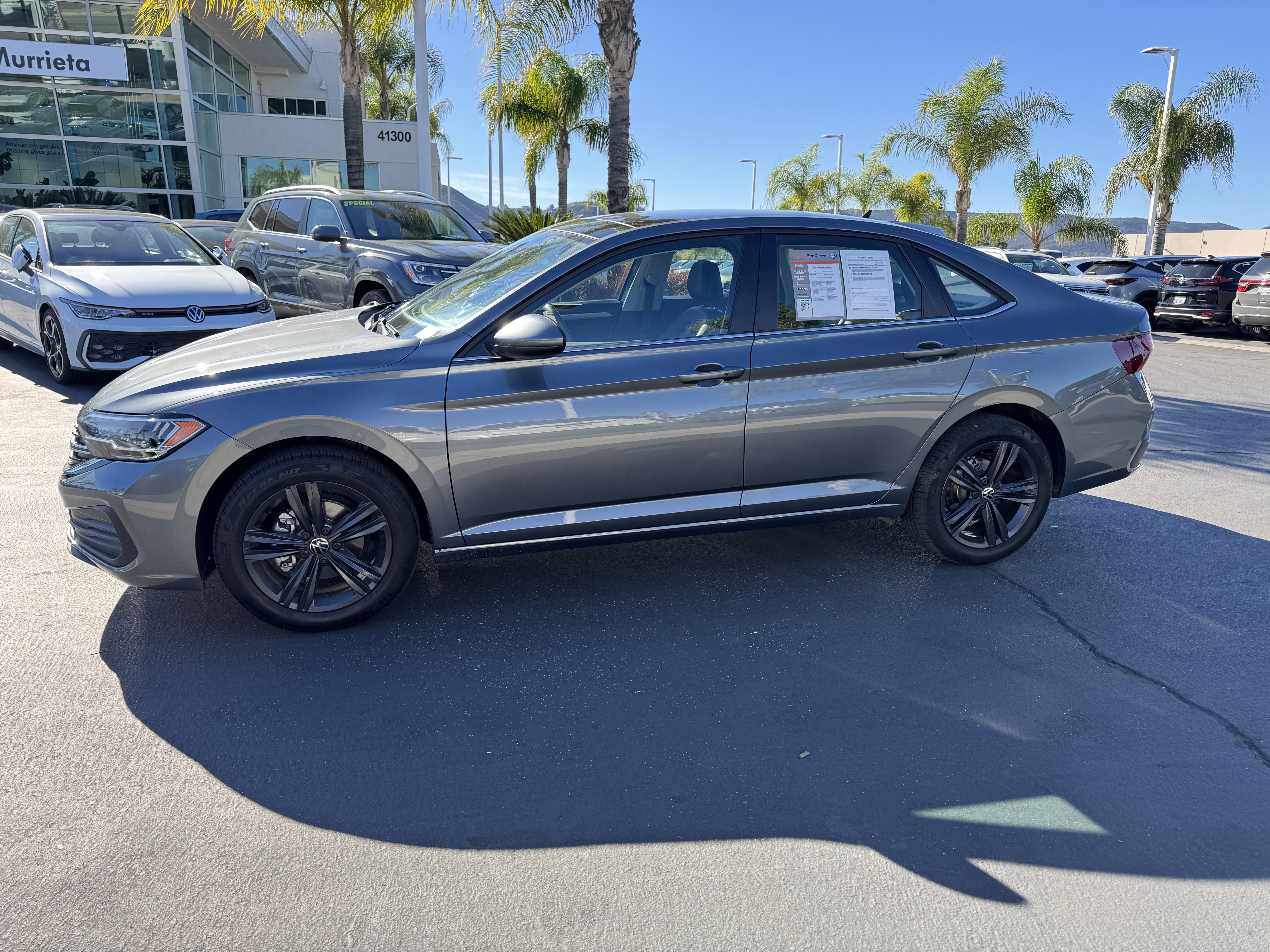 Certified 2024 Volkswagen Jetta SE image 7