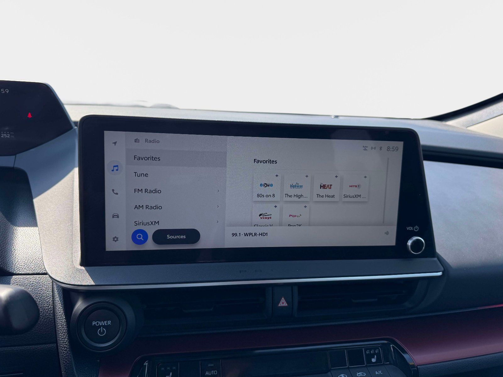 Used 2023 Toyota Prius Prime FWD image 34