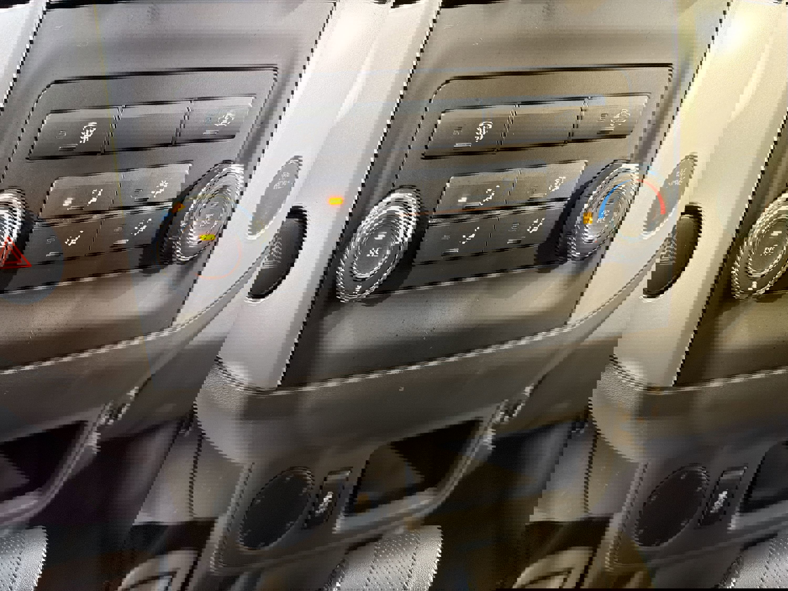 Used 2017 Nissan Frontier S RWD image 18