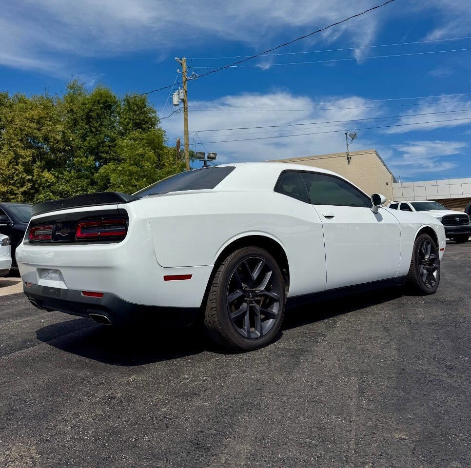 Used 2021 Dodge Challenger SXT w/ Blacktop Package image 29