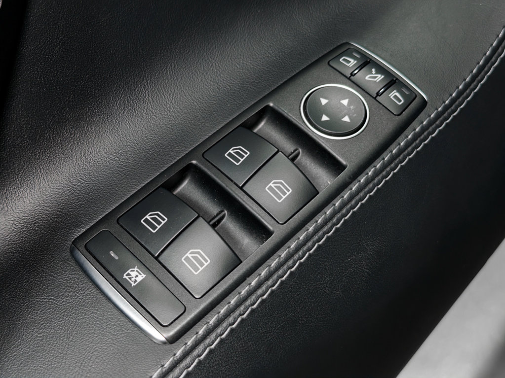 Used 2020 Tesla Model S Long Range image 7