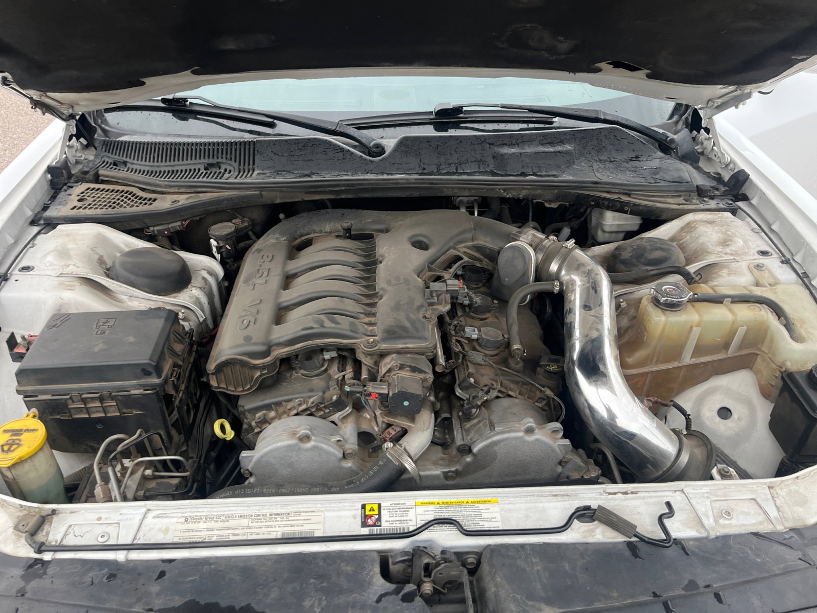 Used 2010 Dodge Challenger SE image 21