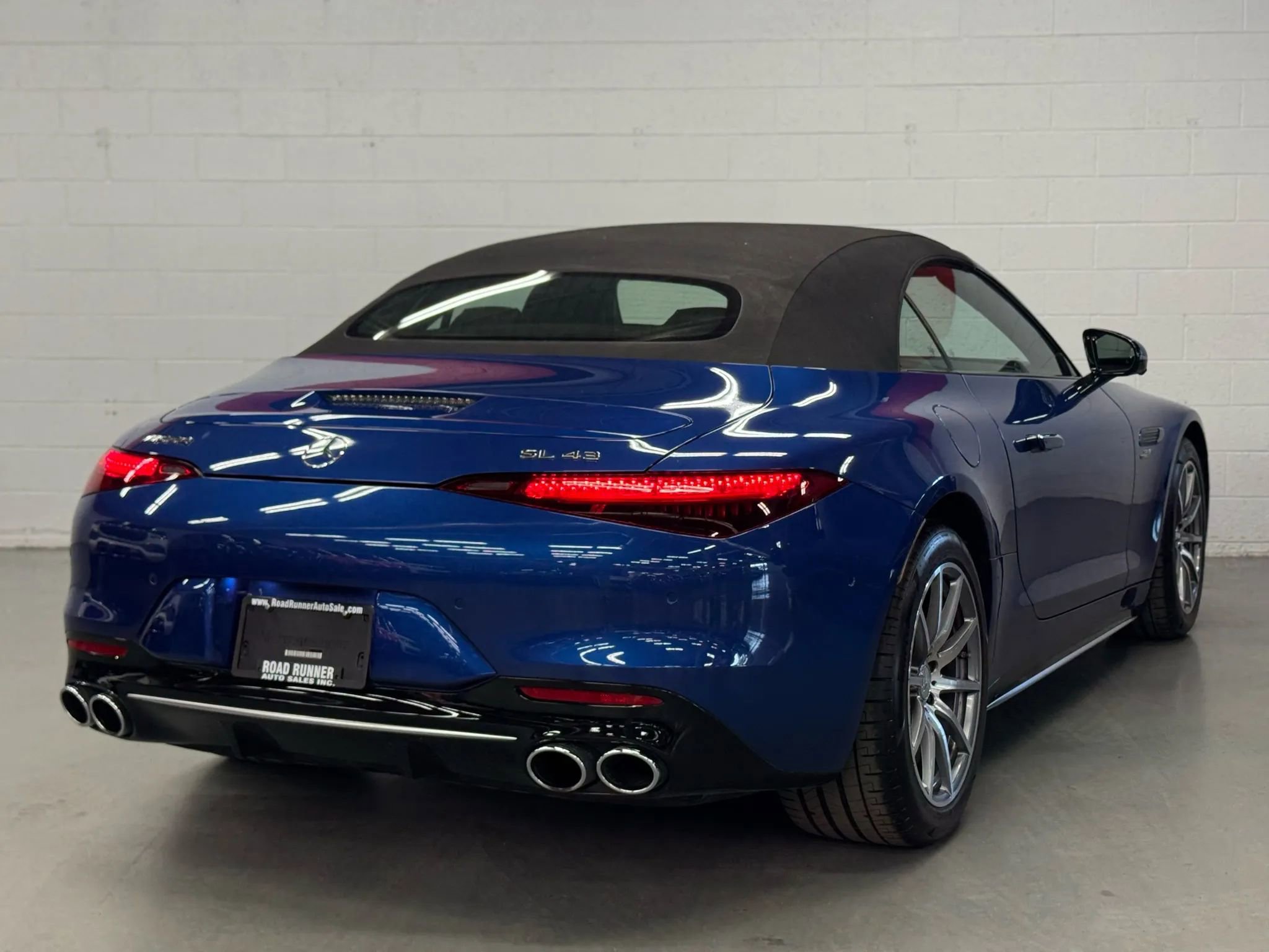 Used 2023 Mercedes-Benz SL 43 AMG image 13