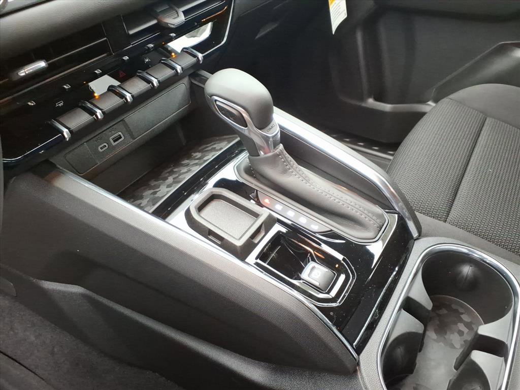 New 2026 GMC Canyon Elevation w/ Convenience Package image 15