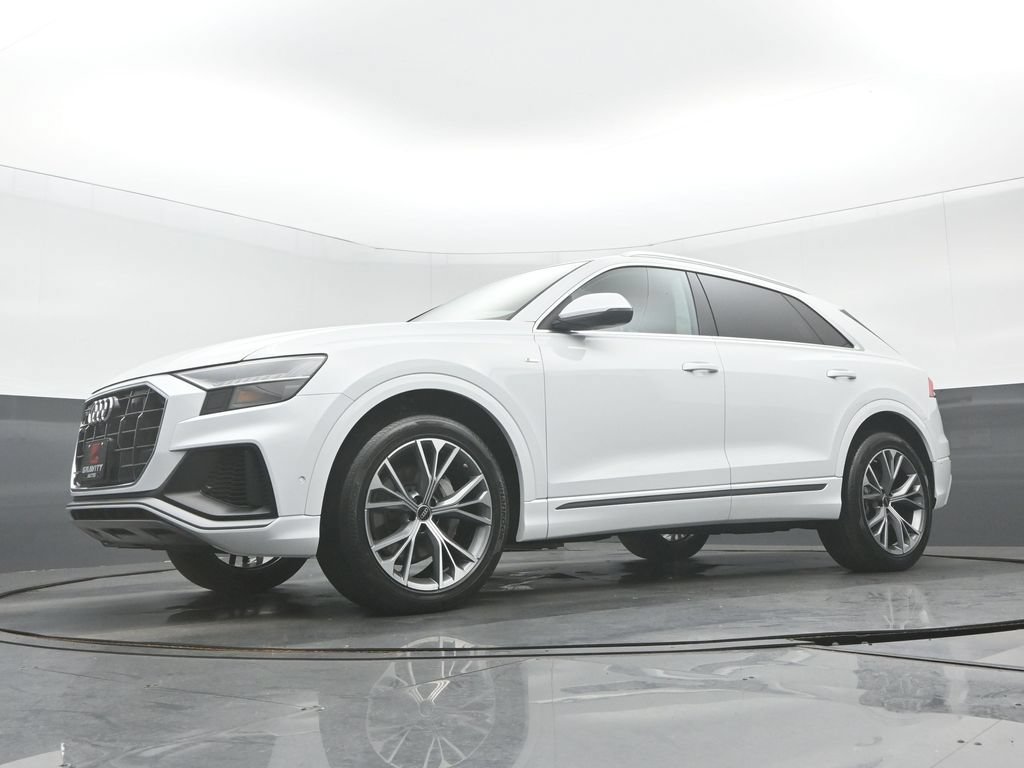 Used 2023 Audi Q8 Prestige w/ Prestige Package AWD/4WD image 30