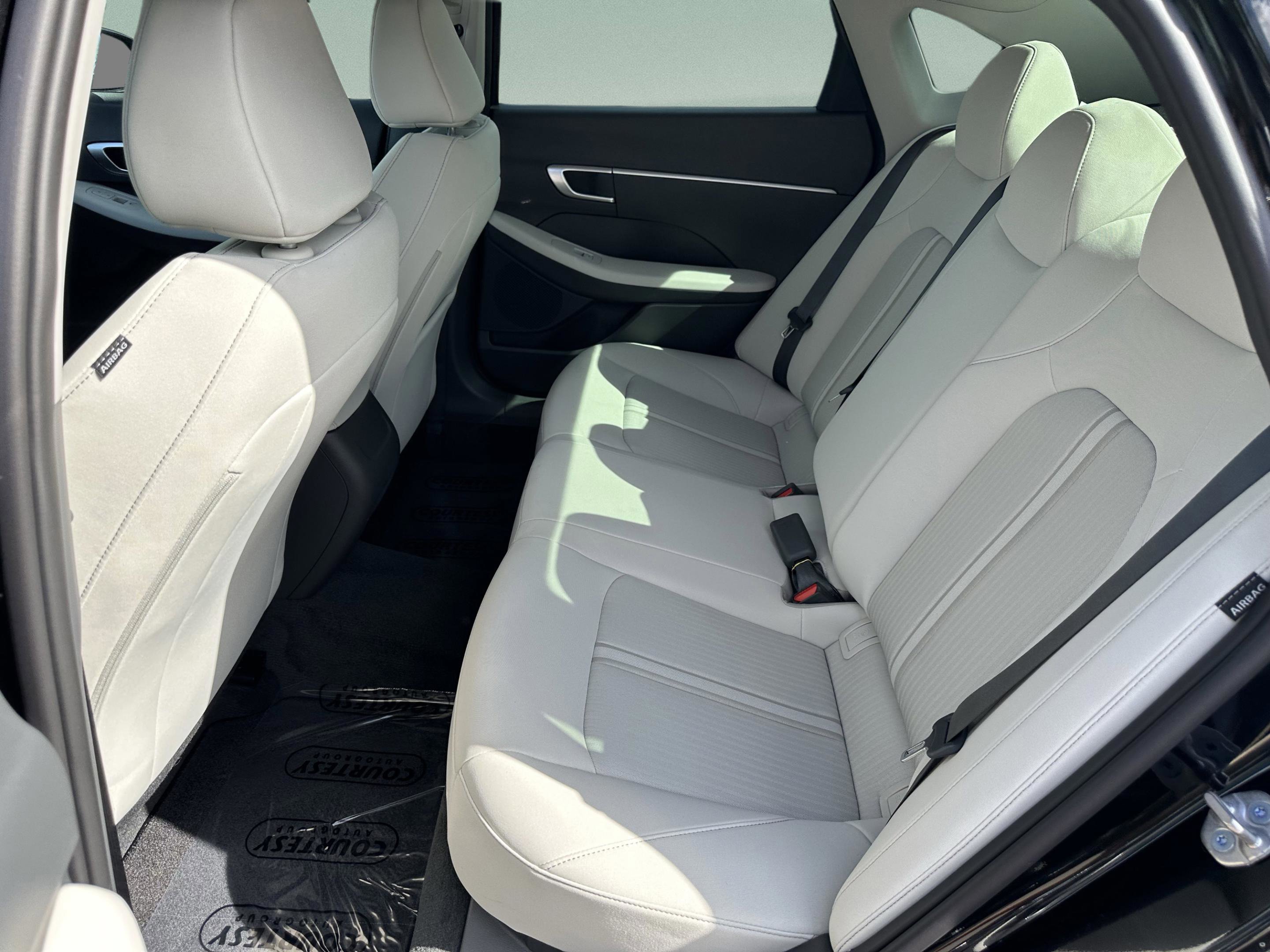 New 2026 Hyundai Sonata SE FWD image 13