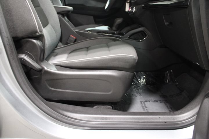 Used 2023 Chevrolet TrailBlazer LS FWD image 25