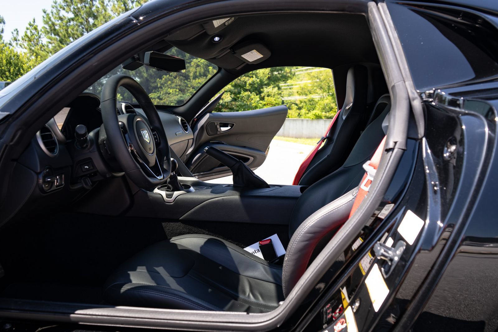 Used 2014 SRT Viper SRT-10 w/ Advanced Aerodynamics Package RWD image 37