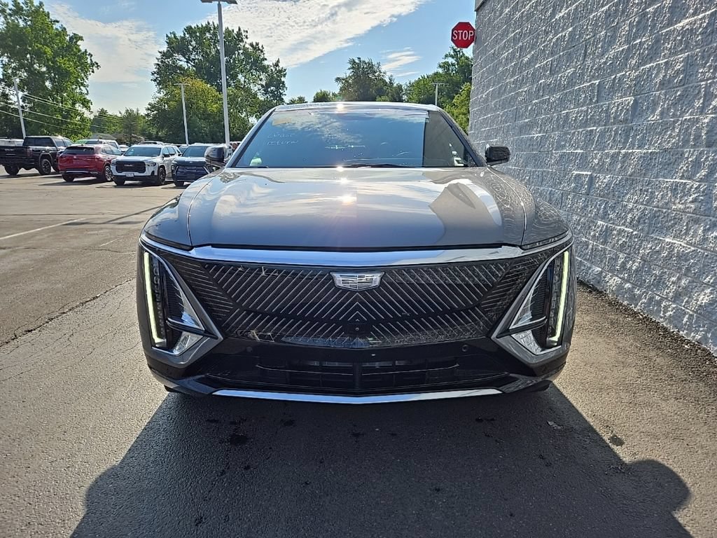 Certified 2023 Cadillac Lyriq AWD image 18