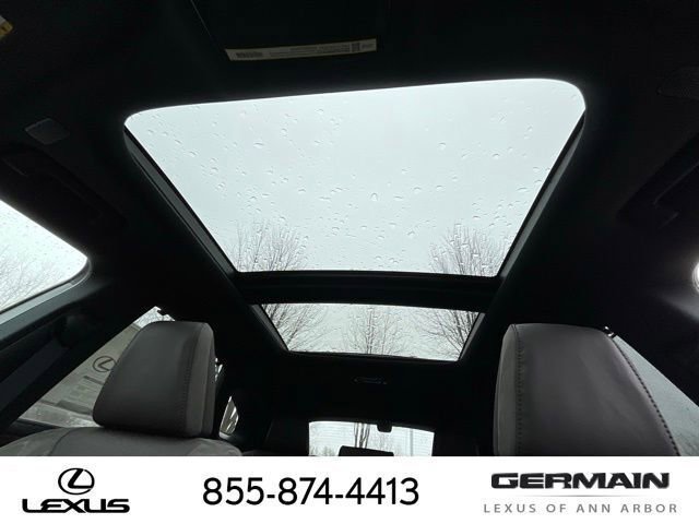 New 2026 Lexus RX 350 AWD image 22
