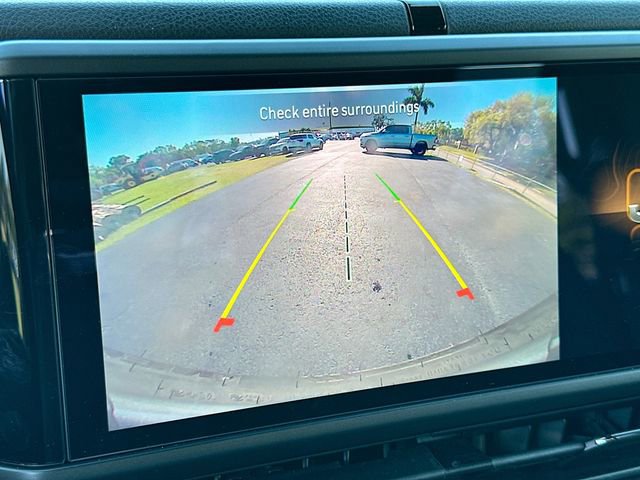 Used 2024 Jeep Wrangler Sport S image 13