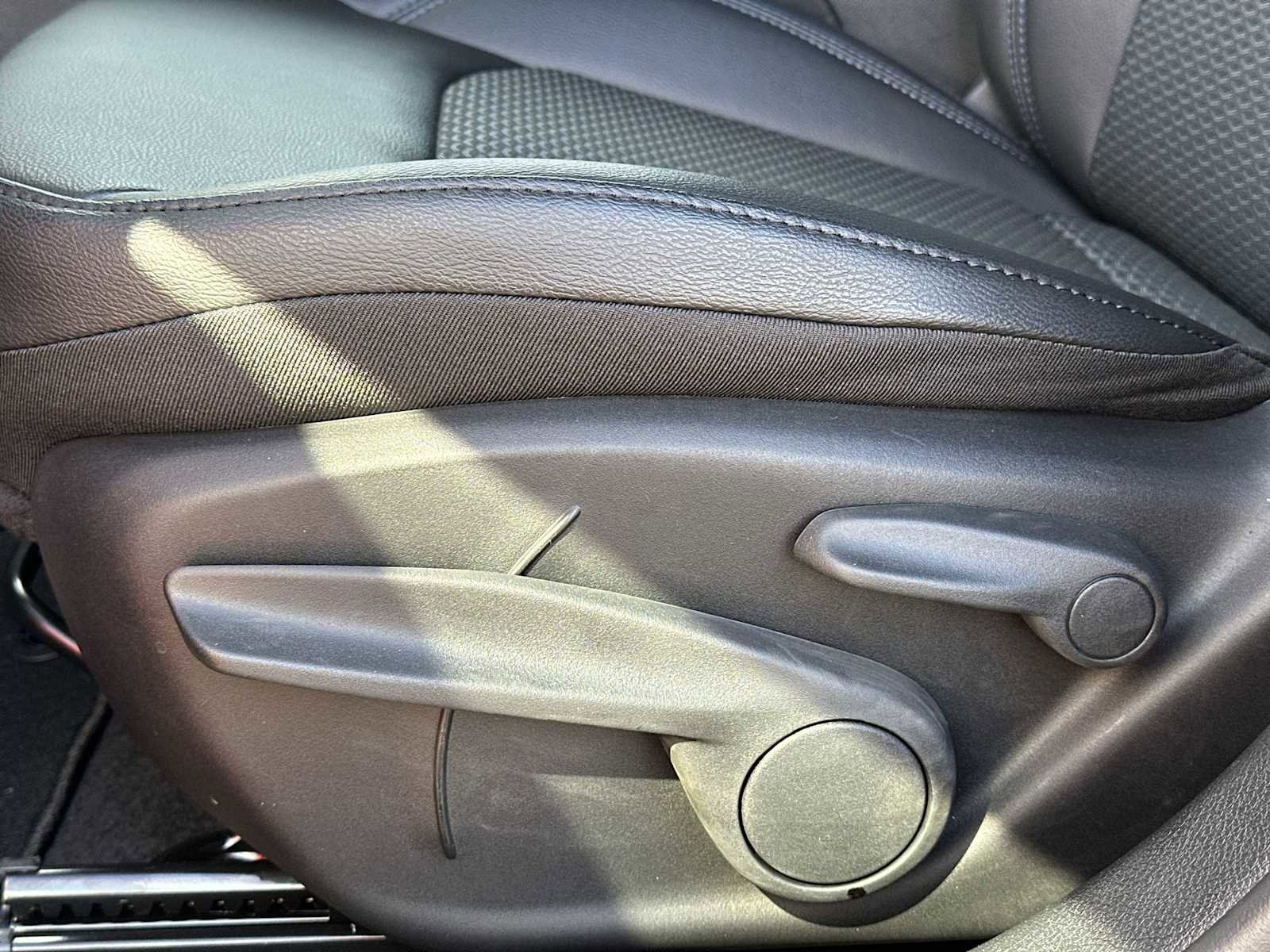 New 2026 Jeep Compass Latitude image 14