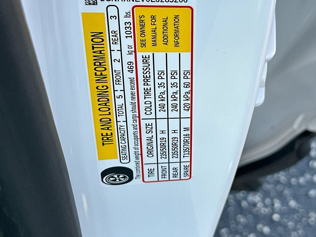 Certified 2020 Chevrolet Equinox Premier w/ Premier Redline Edition FWD image 31