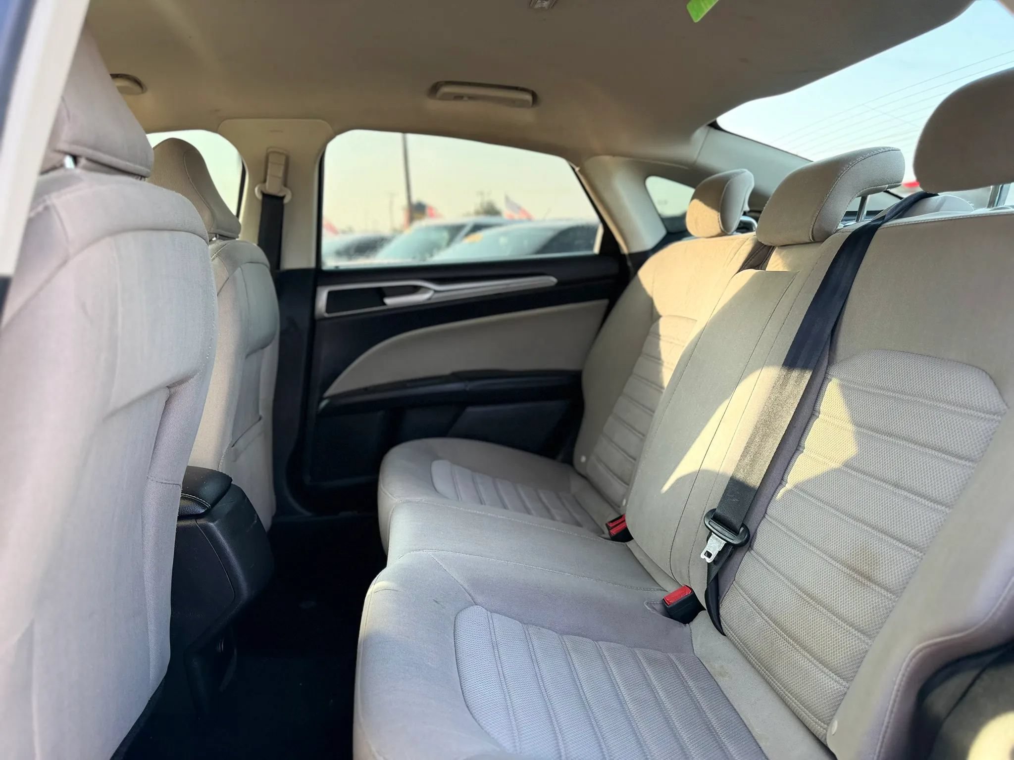 Used 2020 Ford Fusion S FWD image 17