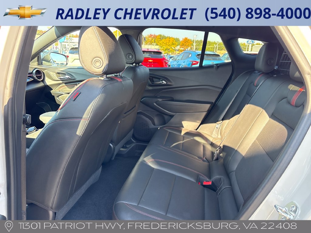 Certified 2026 Chevrolet Trax RS FWD image 12