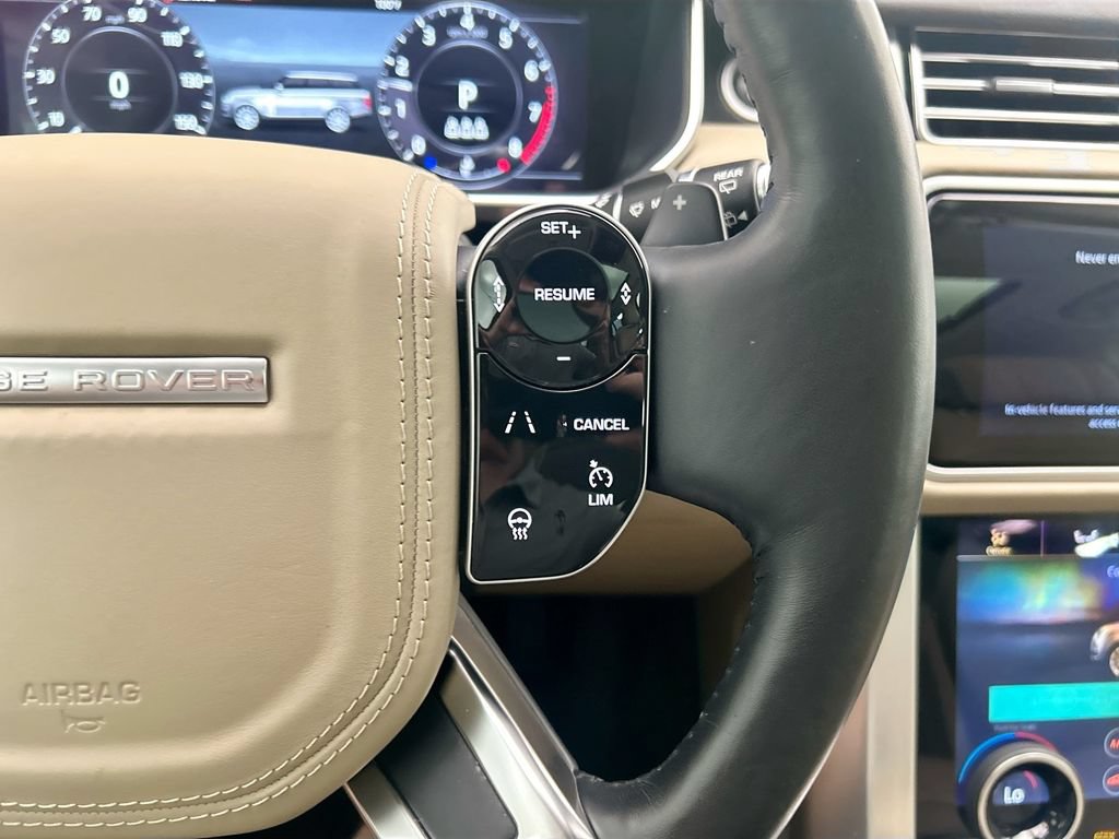 Used 2019 Land Rover Range Rover HSE AWD/4WD image 12