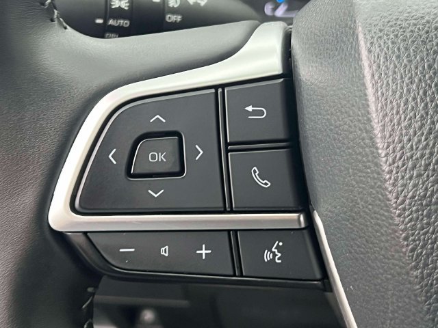 Used 2026 Toyota Highlander XLE AWD/4WD image 26