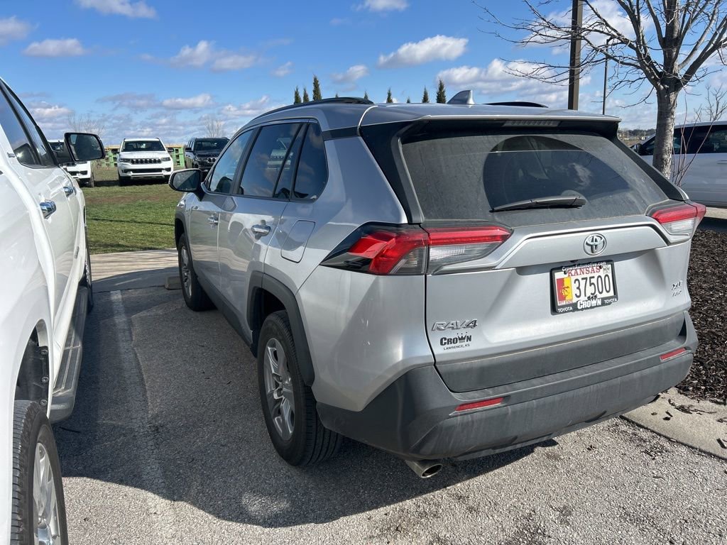 Used 2024 Toyota RAV4 XLE image 7