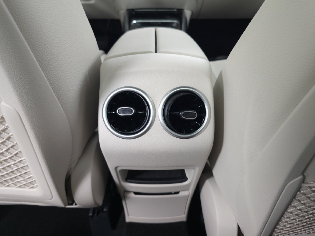 Certified 2026 Mercedes-Benz GLA 250 4MATIC image 23