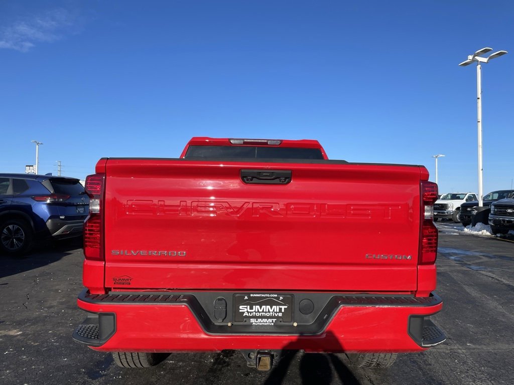 Used 2023 Chevrolet Silverado 1500 Custom image 31