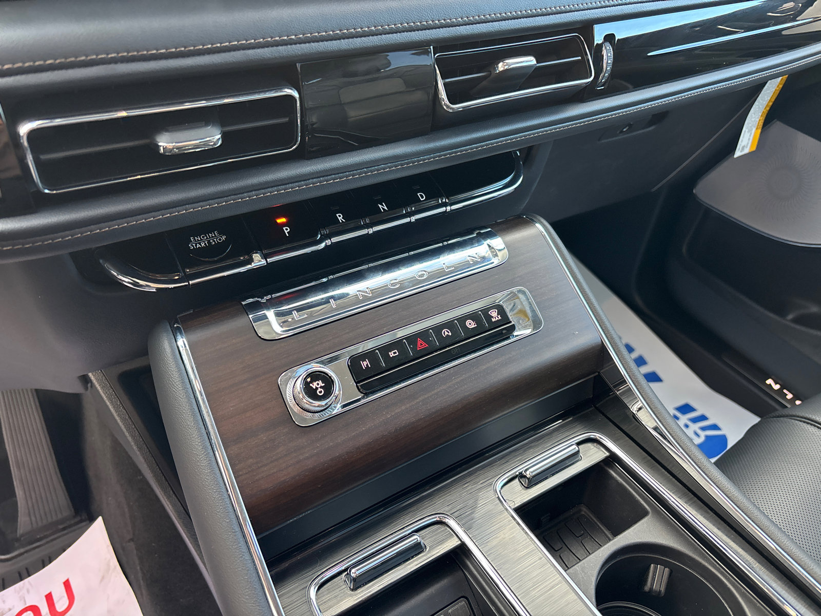 New 2025 Lincoln Aviator Reserve w/ Equipment Group 201A image 24