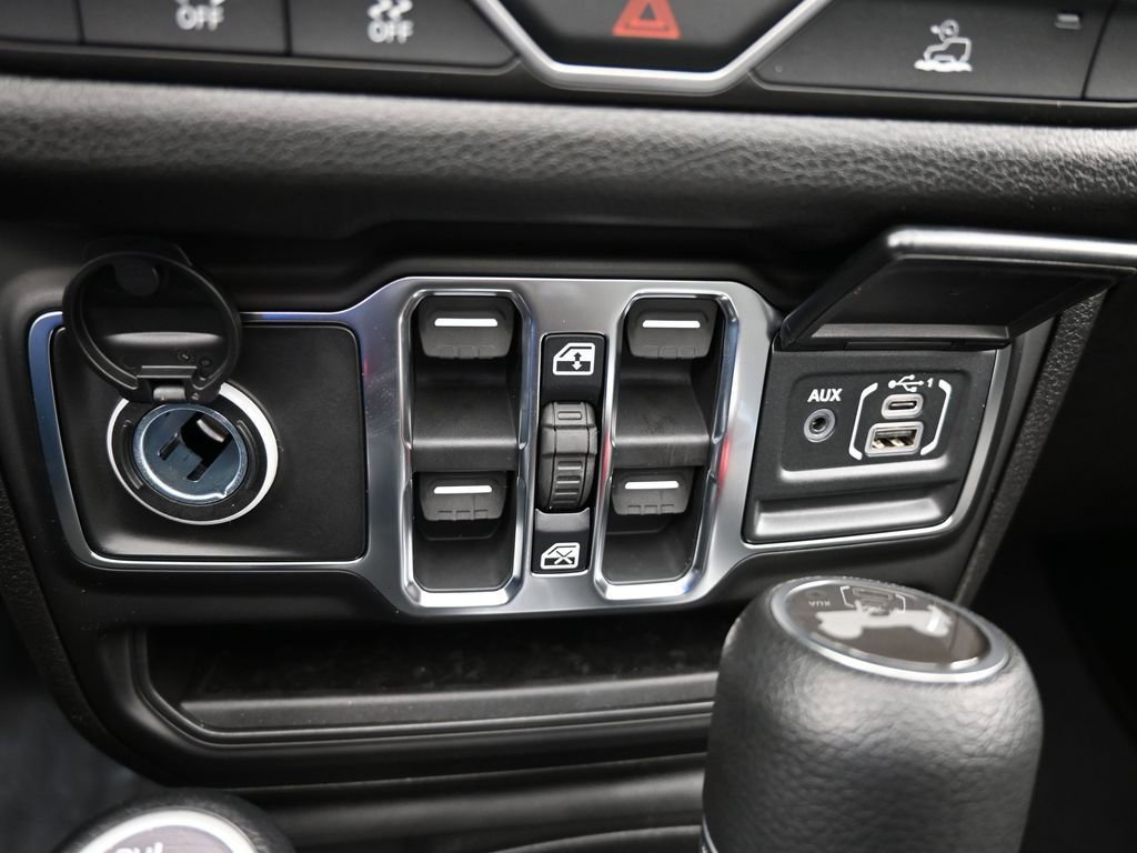 New 2026 Jeep Wrangler Sport S image 19