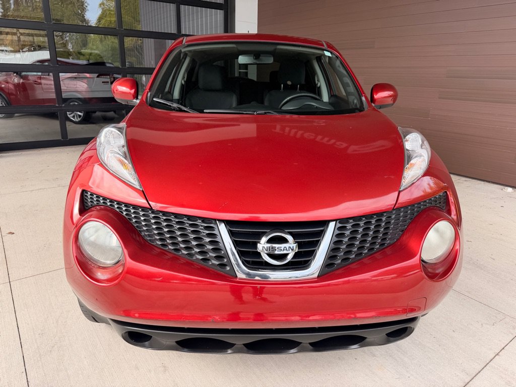 Used 2012 Nissan Juke SV AWD/4WD image 2