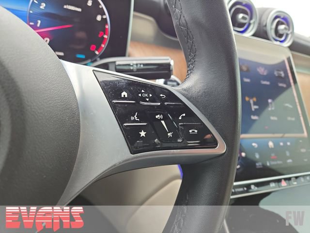 Used 2023 Mercedes-Benz GLC 300 4MATIC image 12