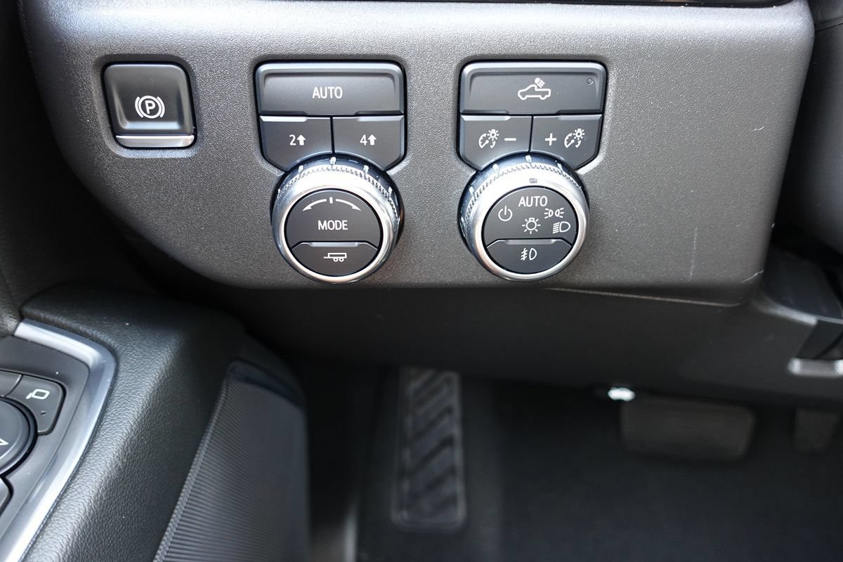 Used 2025 GMC Sierra 1500 Elevation AWD/4WD image 46