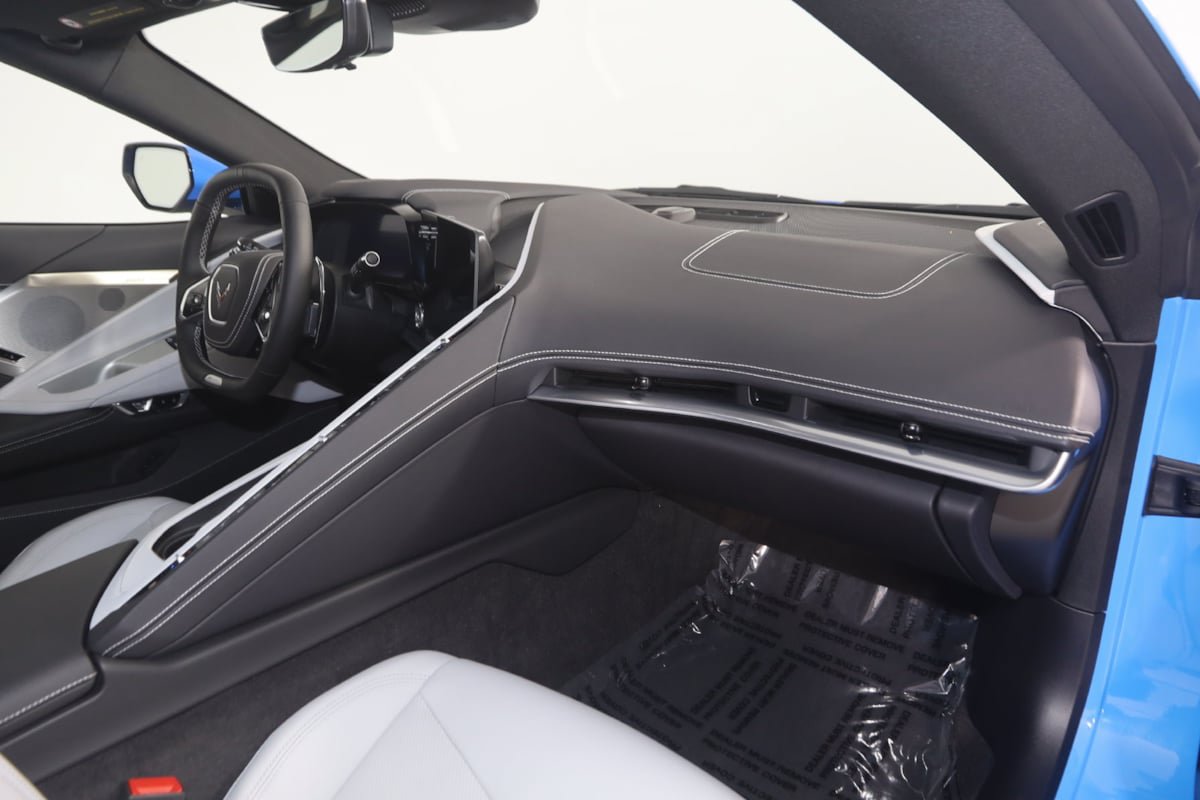Used 2025 Chevrolet Corvette E-Ray AWD/4WD image 47