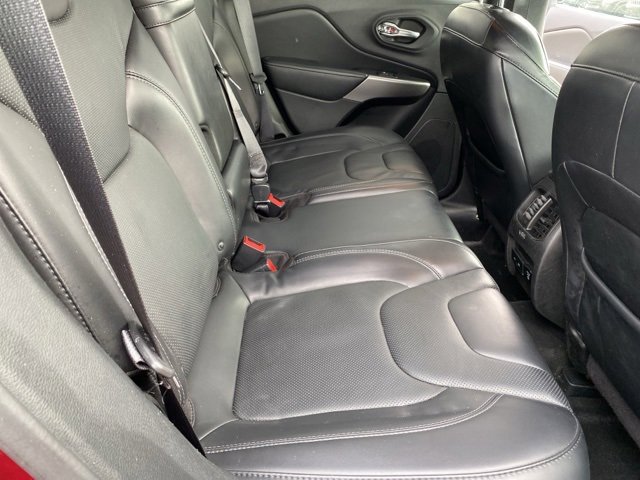 Used 2019 Jeep Cherokee High Altitude image 33